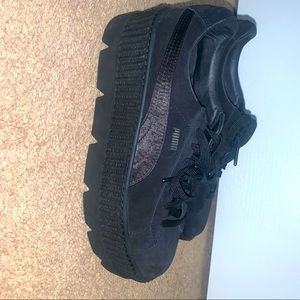 Rihanna Fenty Women Cleated Creeper Black
Sneakers